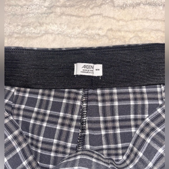 Ardene Black and White Classic Plaid Pattern pants - Picture 2 of 2